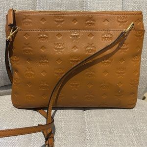 MCM Aren Crossbody in Cognac